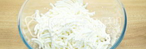 творожная пасха с изюмом без яиц