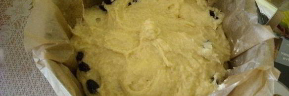 творожный кулич с шоколадной глазурью