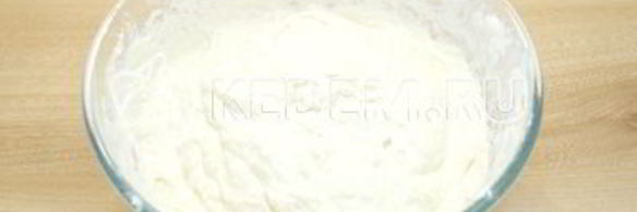 вкусный пасхальный кулич с изюмом