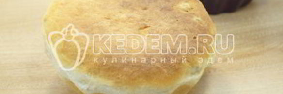 вкусный пасхальный кулич с изюмом