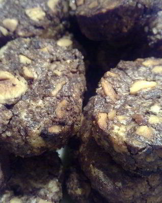 Шоколадные крокеты с фундуком