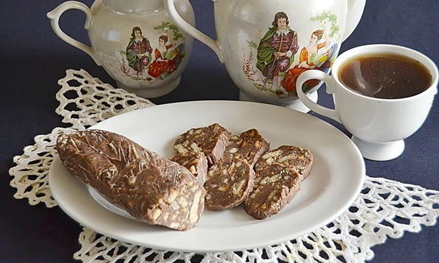 Рецепт сладкой колбаски из печенья и какао