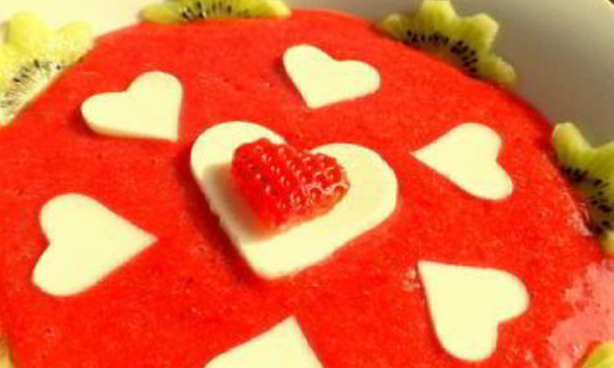 Рецепт творожно-желейных островки в клубничном соусе