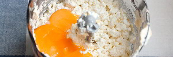 творожный пудинг с соусом из кагора