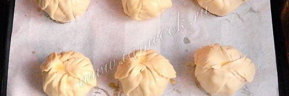 яблоки, запеченные в тесте