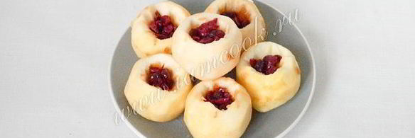 яблоки, запеченные в тесте