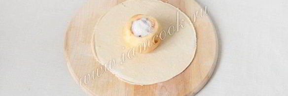 яблоки, запеченные в тесте