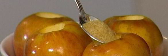 запеченные яблоки с коричневым сахаром