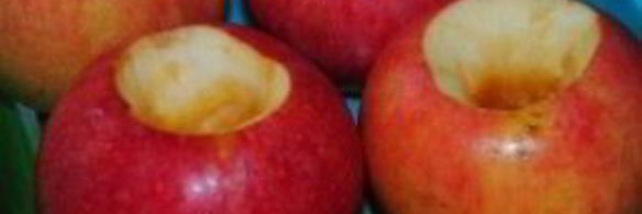 запеченные яблоки с сахаром