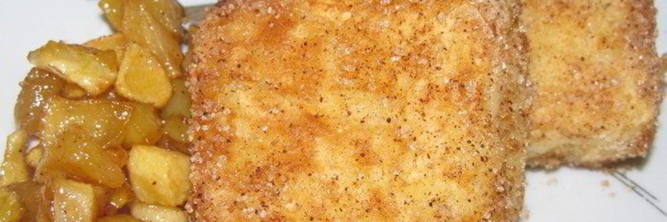 Жареное молоко с карамелизированными яблоками