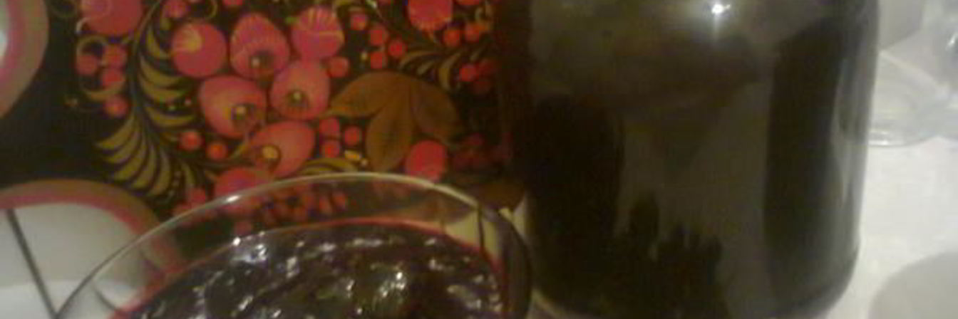 Живое желе из черной смородины