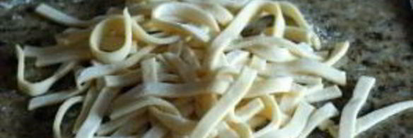 домашняя лапша на яйцах