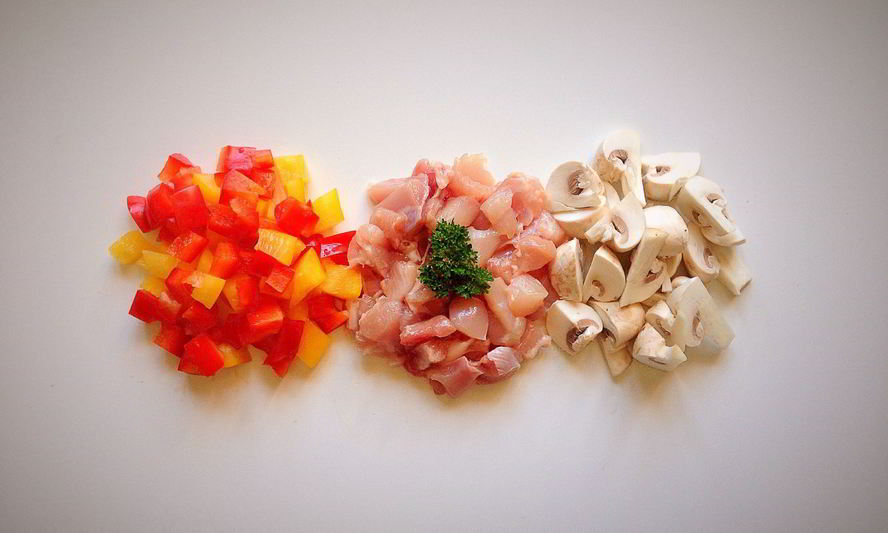 Рецепт азиатского риса с курицей и овощами