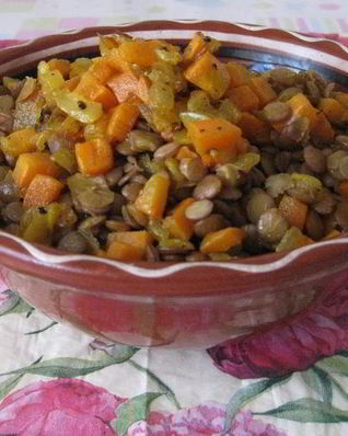 Чечевица с овощами