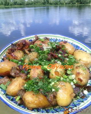 Картофель с грибами на мангале