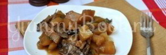 картофель с грибами в горшочке