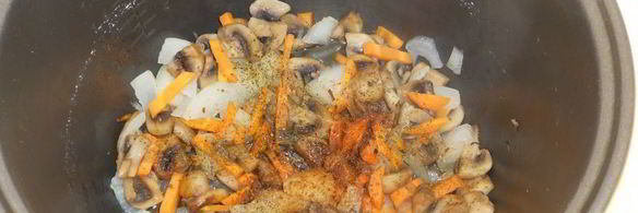 картофель с шампиньонами в мультиварке