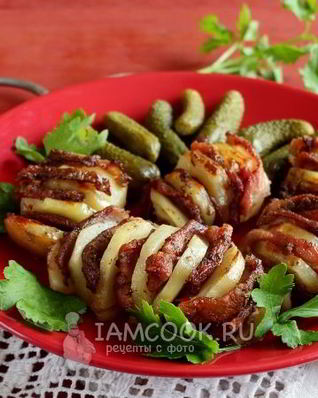 Картошка-гармошка с мясом в духовке