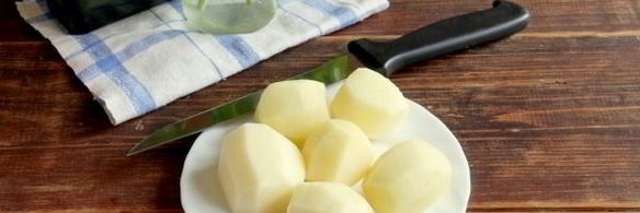 картошка-гармошка с мясом в духовке