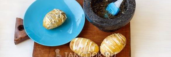 картошка-гармошка с сыром в духовке