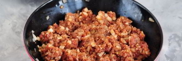 картошка с фаршем, сыром и майонезом в духовке