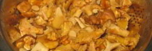 картошка со свежими грибами жареная