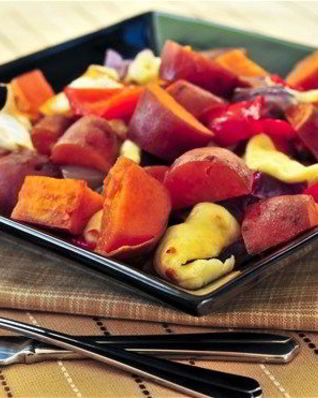 Красный картофель с перцем и сыром