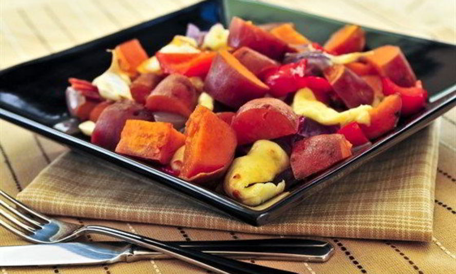 Рецепт красного картофеля с перцем и сыром