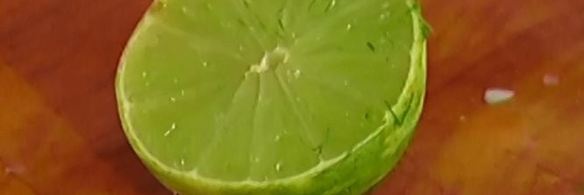 пряный рис с яйцом и беконом