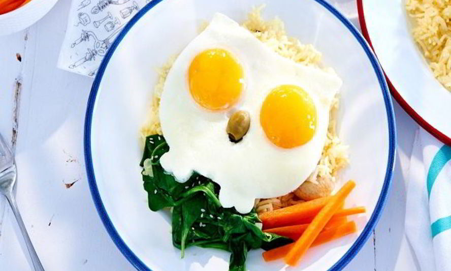 Рецепт риса с индейкой и жаренным яйцом