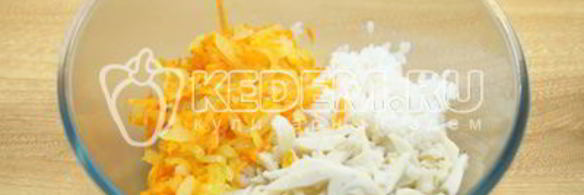 рис с кальмарами