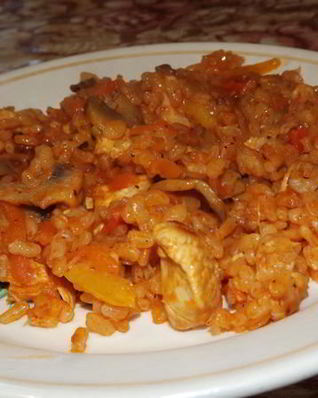 Рис с куриным филе и овощами