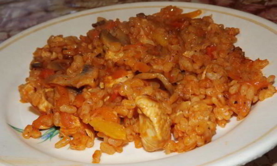 Рецепт риса с куриным филе и овощами