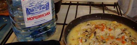 рис с мидиями