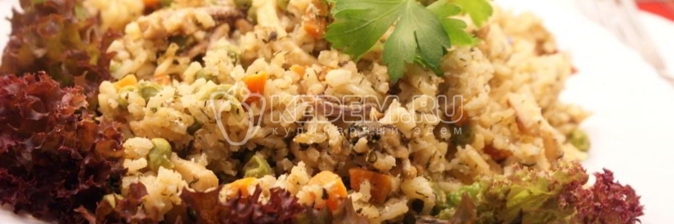 Рис с морепродуктами в мультиварке