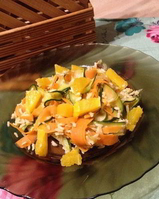 Рис с морковкой, цуккини и апельсином