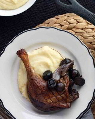 Шалот, тушенный с уткой