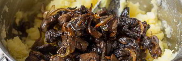 толченый картофель с лесными грибами