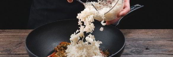 жареный рис по-тайски с курицей