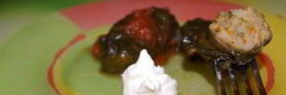 долма из свекольных листьев