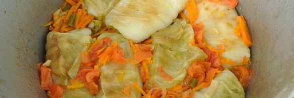 голубцы со свиным фаршем и патиссонами