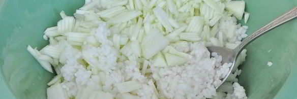 голубцы со свиным фаршем и патиссонами