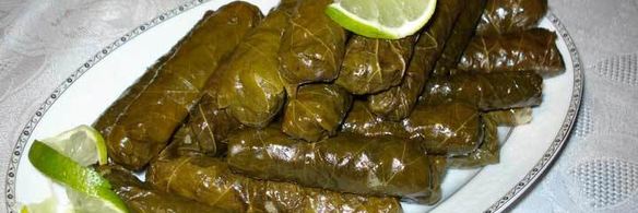 голубцы в виноградных листьях