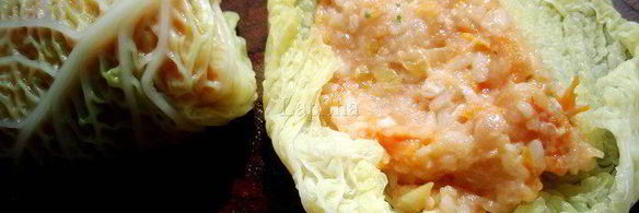 куриные голубцы с овощами в листьях савойской капусты