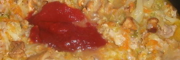 ленивые голубцы с лисичками и гузками индейки