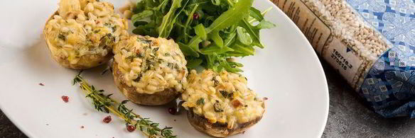 грибы, фаршированные перловкой