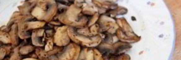 грибы под сливочным соусом