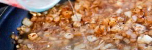 грибы под сливочным соусом