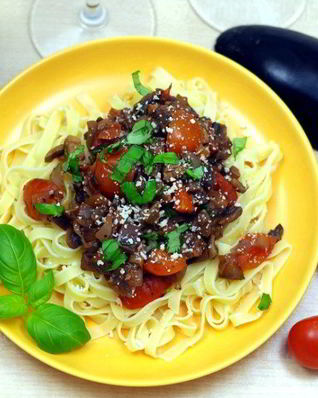 Грибы с баклажанами