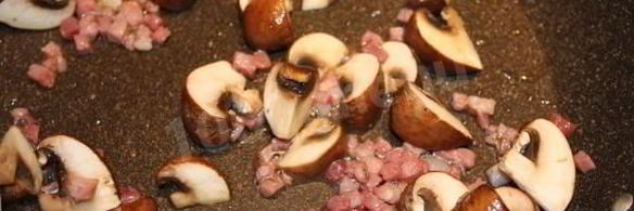 грибы с ветчиной